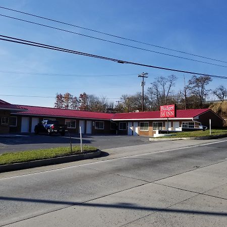Budget Inn Breezewood Exterior photo